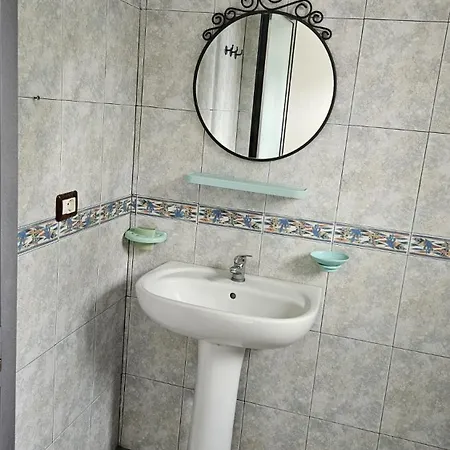 דירה Neta Velipojë